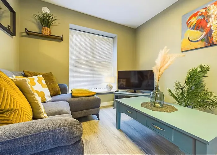 Modern Luxury Living In Waterford City Center
