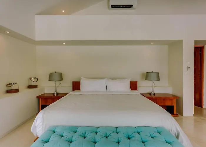 Dream House With Private Deck In Puerto Aventuras