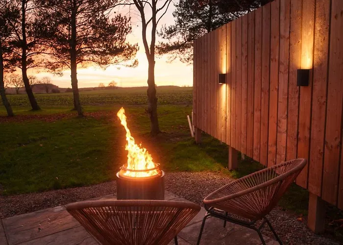 Vallum Cabins