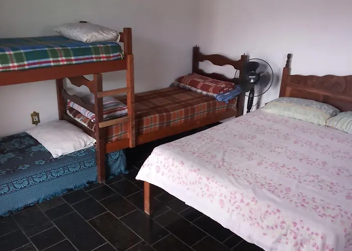 Raízes de Afrodite quartos
