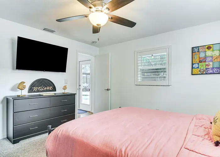 Pool & Patio Paradise! Largo Escape 4 Mi To Beach