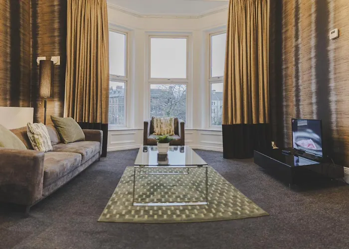 Kensington House By Warren Collection