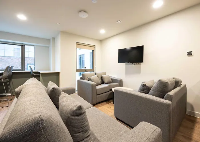 Single Ensuite Room In Central Nottingham