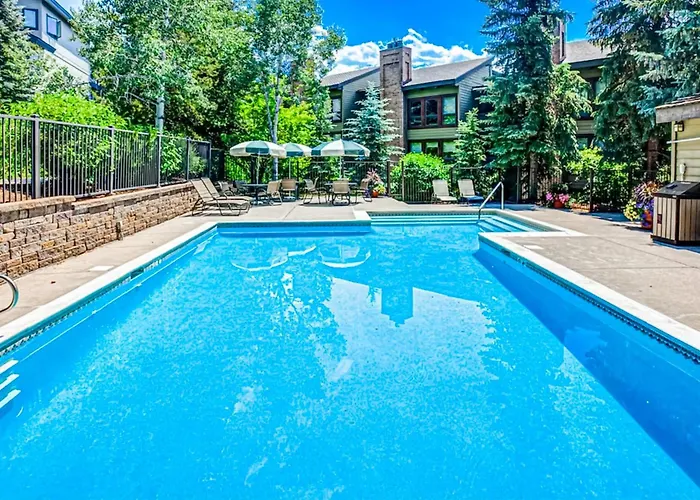 The Lodge At Steamboat F103 Lovely 1St-Floor Condo | Balcony | Heated Pool | Hot Tubs