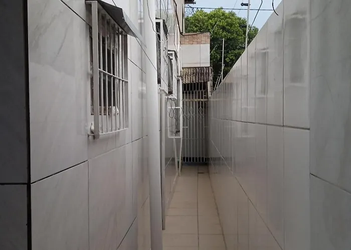 Casa com piscina em Prado