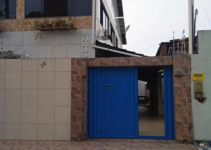 Casa com piscina em Prado