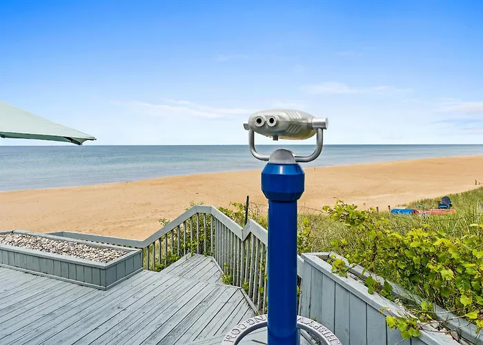 Beachside Getaway Private Lake Michigan Beach Frontage