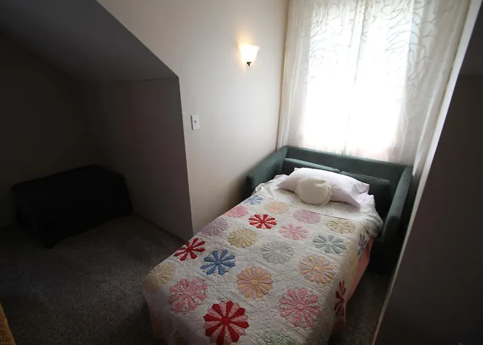 Please Do Not Reserve This Is A Duplicate Listing Of This Same Property Please Beware