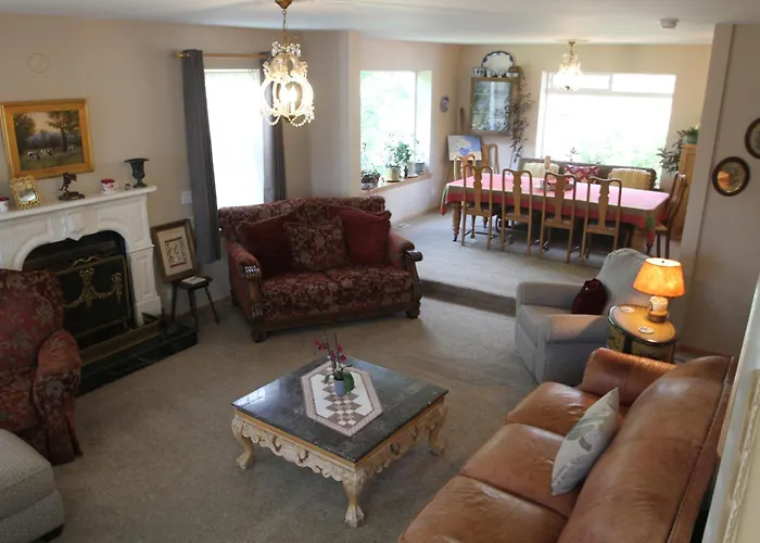 Please Do Not Reserve This Is A Duplicate Listing Of This Same Property Please Beware