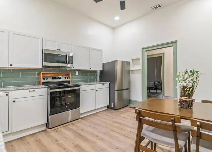 3Bd 2Ba Oasis In Historic Olde Towne