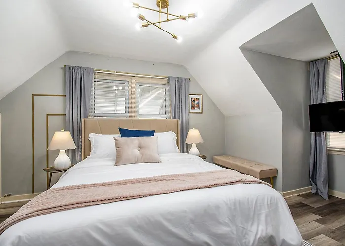 Tahanan - Cozy 4Bd Near Downtown & Und - Gameroom
