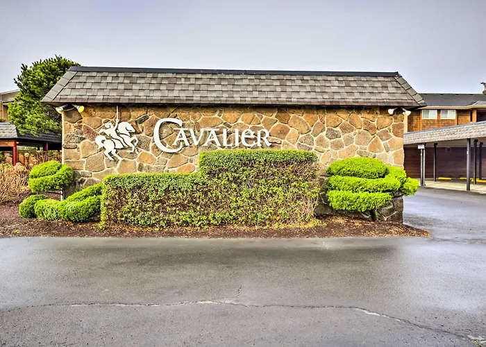 Lincoln City Oceanfront Condo, Near Lincoln Beach!