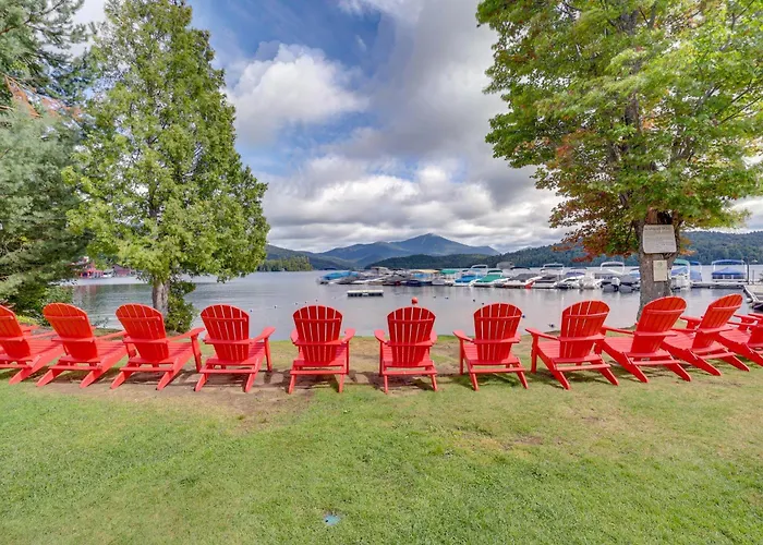 Lake Placid Condo W/ Patio - Walk To Beach!