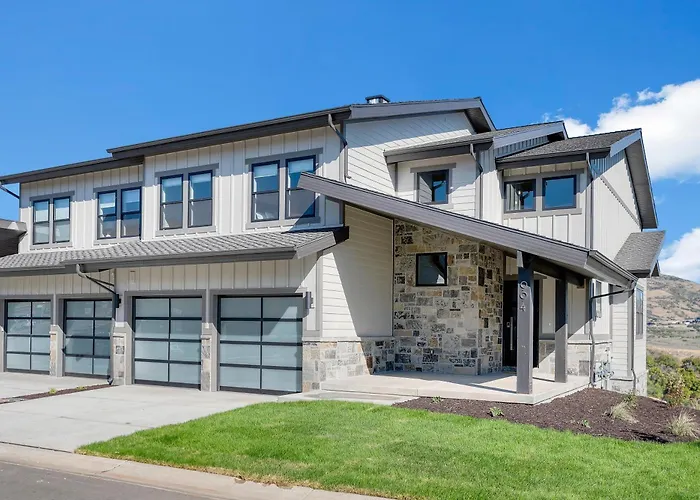 New East Deer Valley, 1 Min, 994 New Luxury 5Br Twin House, Hot Tub, Lake View, Park City 10 Min