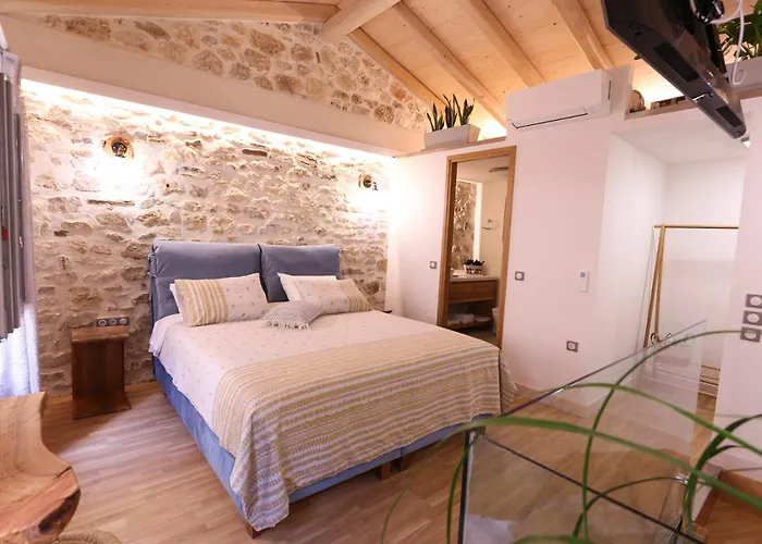 Viaggio Historical Suite, Corfu Old Town