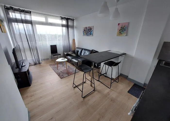 Le Voltaire - Wifi & Vue Pyrenees