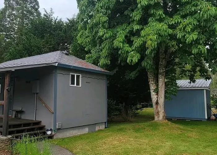 The Bunkhouse Motel