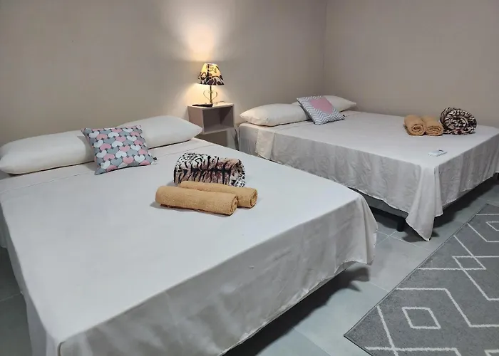 Quarto Família privado, piscina aquecida, garagem, etc