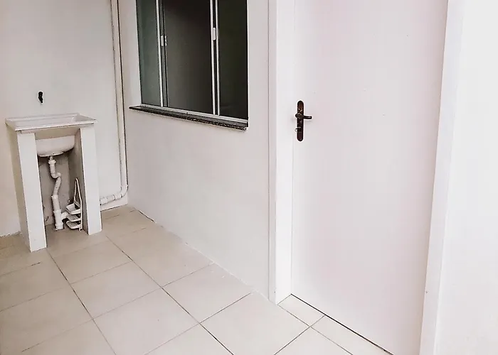 Estrela dourada- hospedagem de praia bem localizada