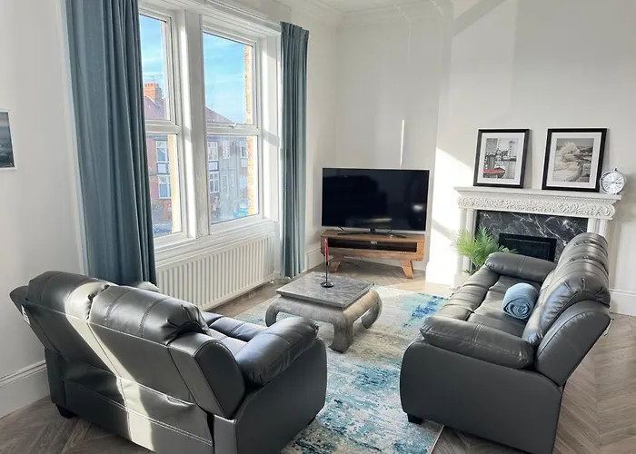 Longsands Apartment, Tynemouth Luxury Coastal Retreat