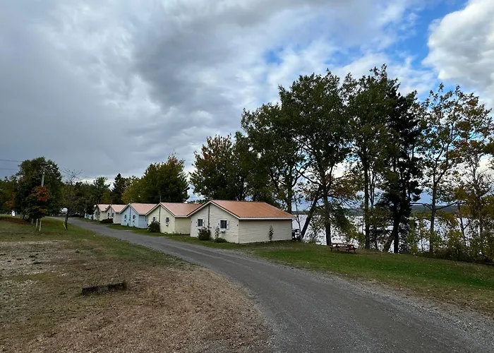 The Fundy Rocks Resort