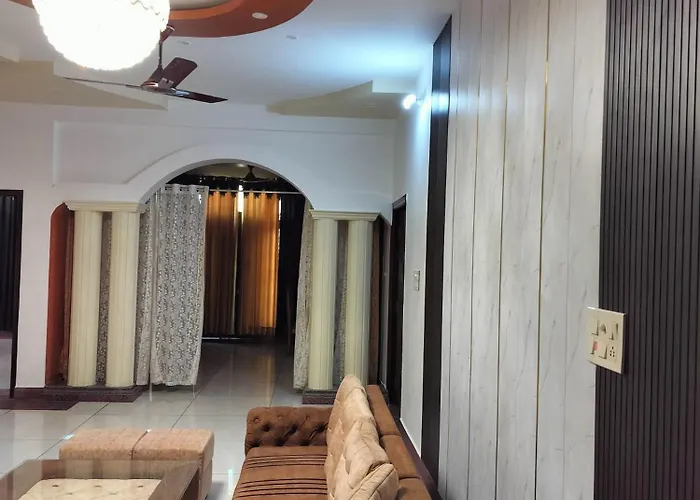 Shree Nanda Guest House
