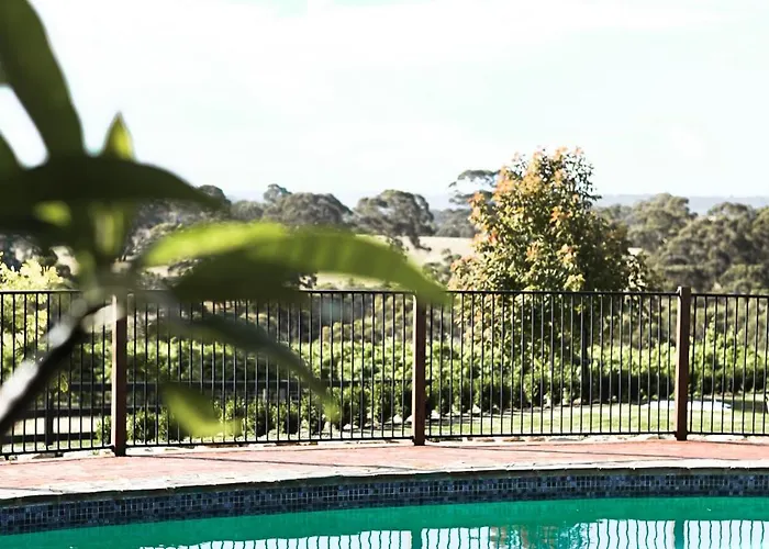 Mount Bold Estate - Luxurious Private Retreat