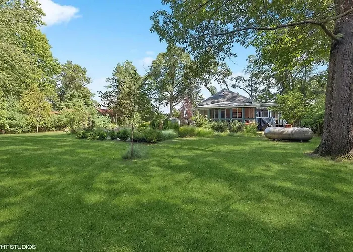 The Hideaway House - Private Peaceful Cozy