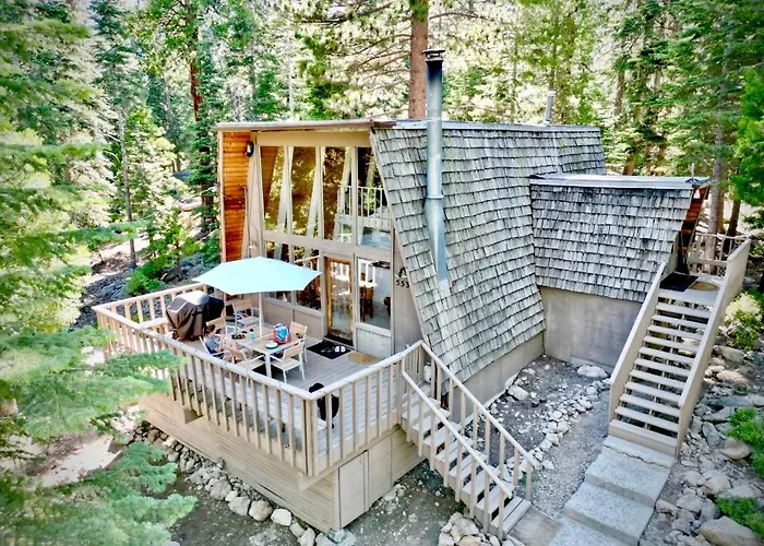 Modern And Private Cabin In The Woods