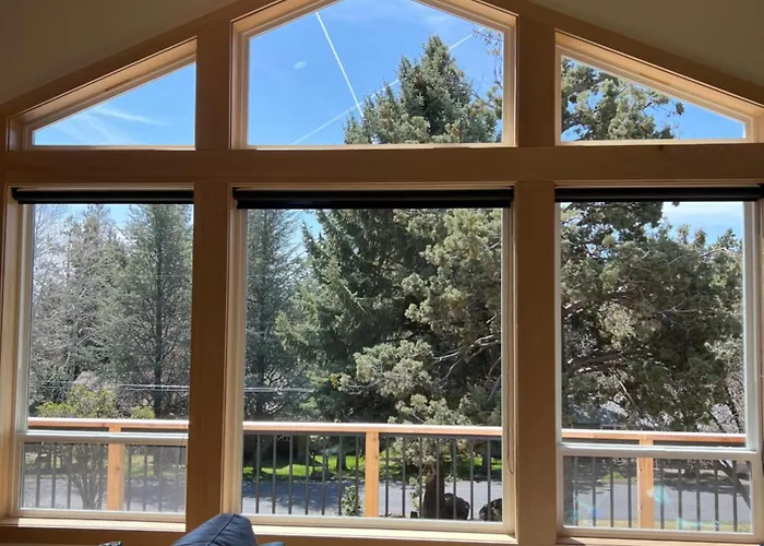 Hideaway Chalet