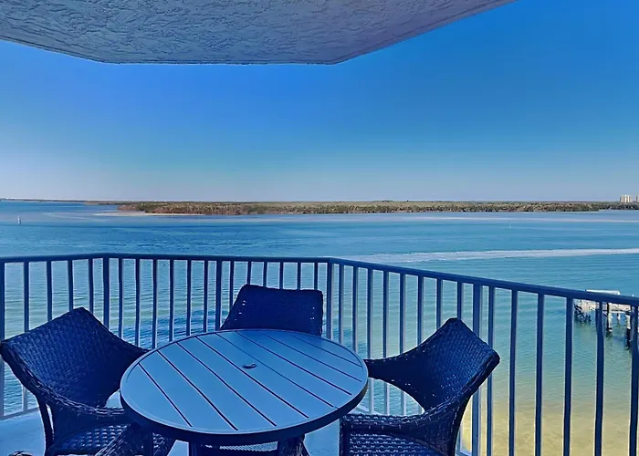 Lovers Key Resort 404