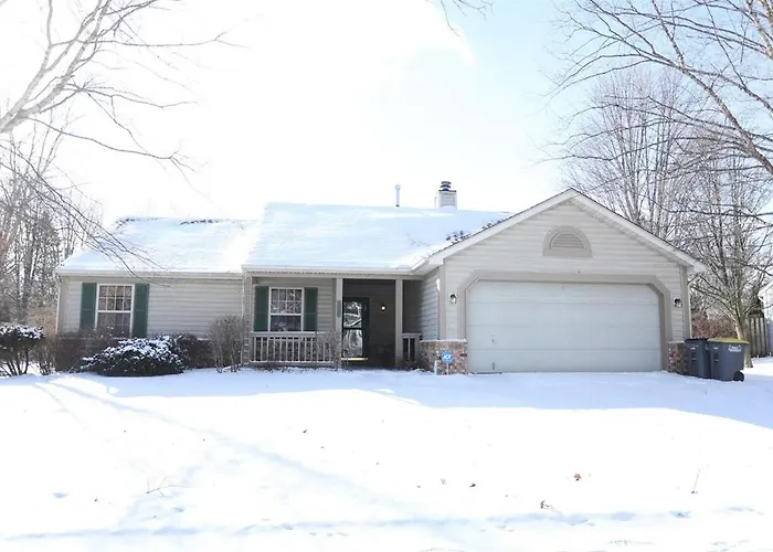 Neighborhood Ranch With Parks, 3 Miles To Purdue