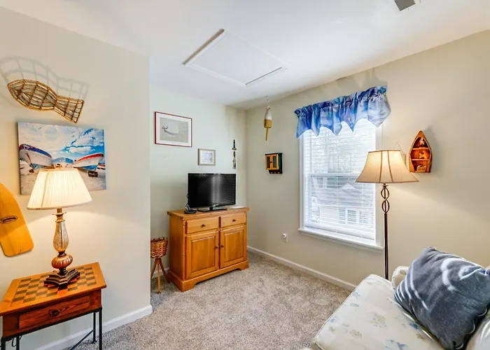 8 Mi To Beach: Ocean Pines Home Near Marina & Golf