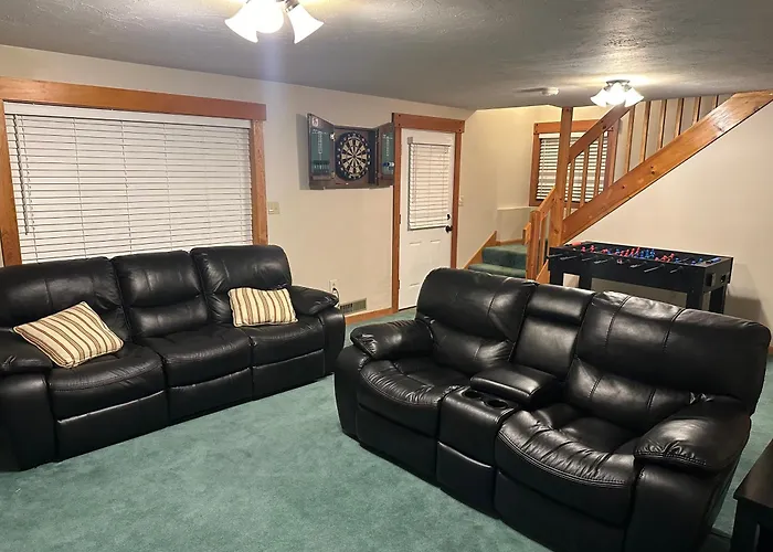 Fireplace Fire Pit Ski 5 Mountains 4Br Views