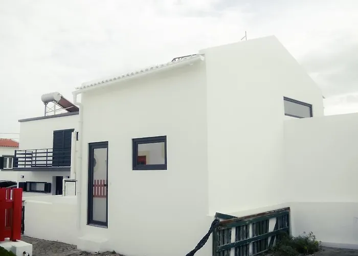 1 Minute From Beach - Baleal Wood Cabin