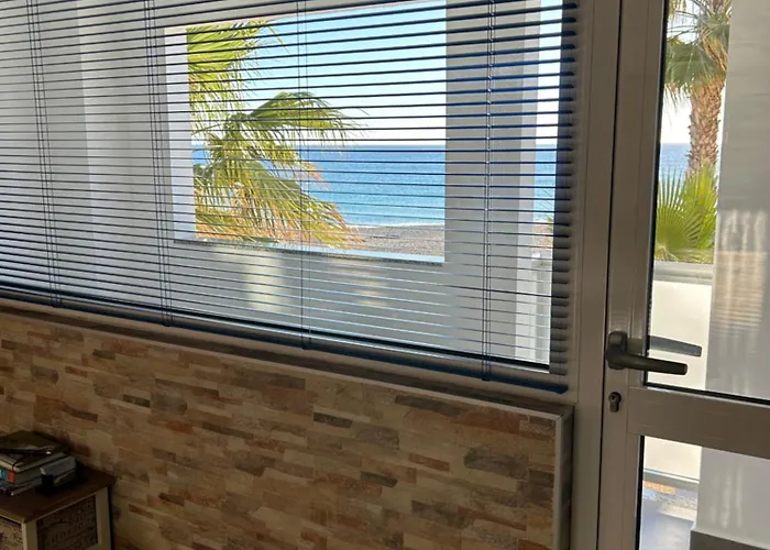 Mojacar Playa Beachfront Apartments 15M To Beach