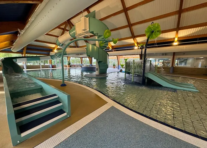 Puddleducks, Dog Friendly Hot Tub Lodge