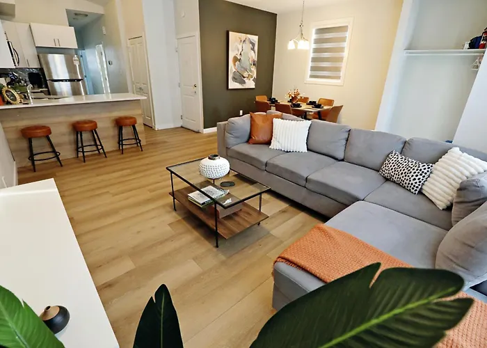 Downtown 3 Queen Beds Ac Double Garage Disney