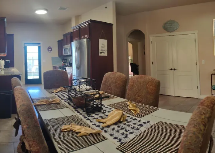 Wonderful, Plush & Luxurious 3 Bed Room Home