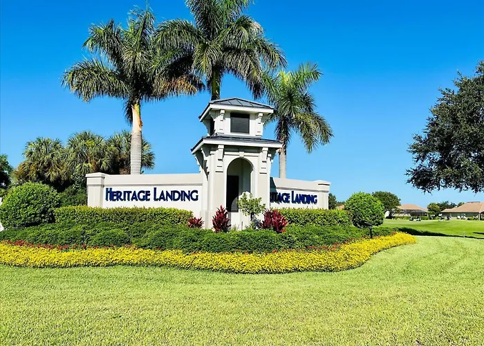 Charlotte County Villa 5902: Golf Pool Resort Getaway