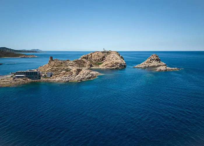 T2 A L'Ile Rousse Proche Mer Et Centre