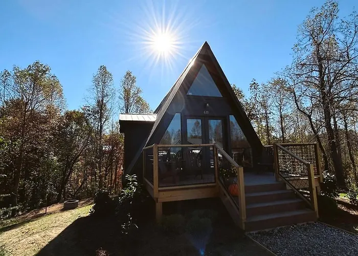The Coop New A-Frame Hot Tub, Fire Pit, Loft