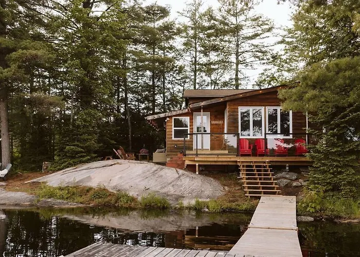 Waterfront Private Cottage On Koshlong Lake