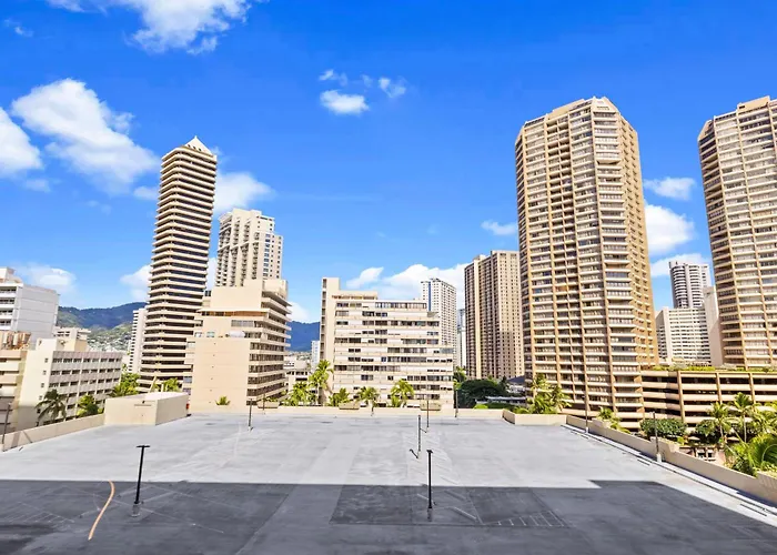 Waikiki Ilikai Marina
