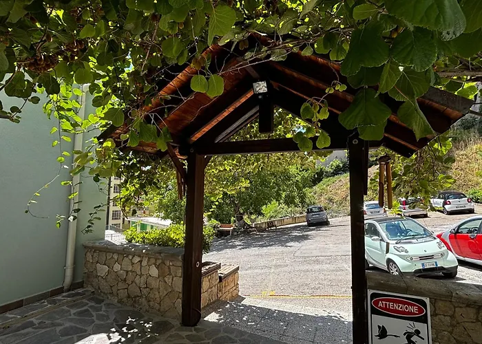 Alloggio in Centro Città con Parcheggio Privato e WIFI