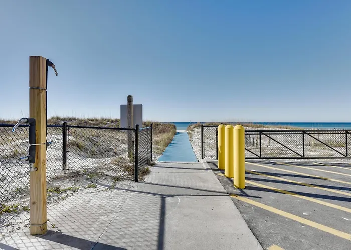 Pcb Studio W/ Private Patio: Steps To Beach!