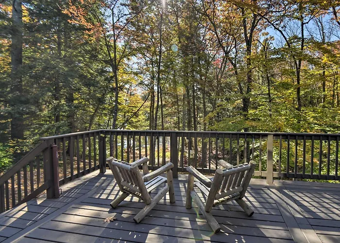 Waterfront Lakes Region Home On Private Cove!