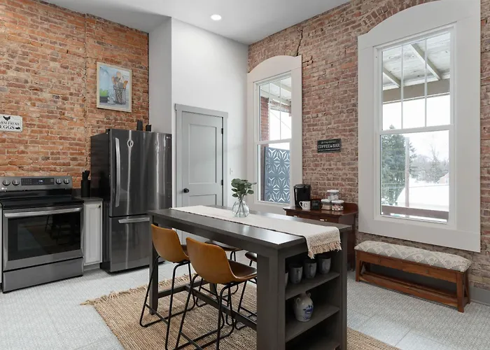 Boutique 2Br Loft, Soaking Tub & Fireplace By Cross-Key Vacation Rentals