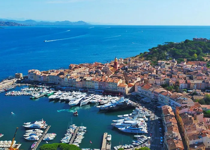 Un Nid A Saint Tropez