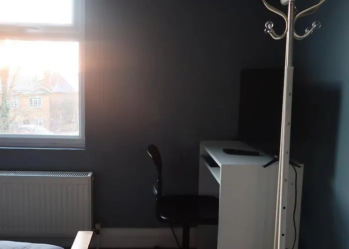 Single Room In Potters Bar Hertfordshire